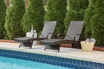 Chaise Lounge (2/CN)